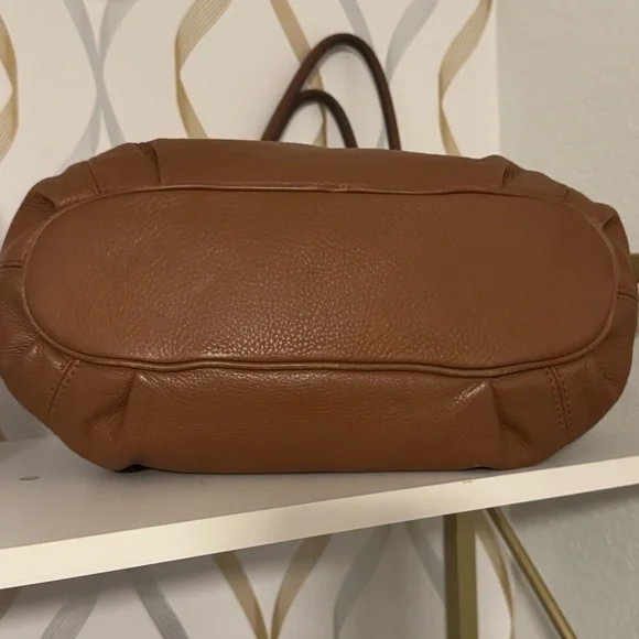 Michael Kors Brown Astor Leather Tote - Picture 2 of 5